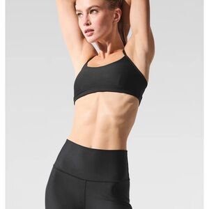 Alo airlift intrigue bra